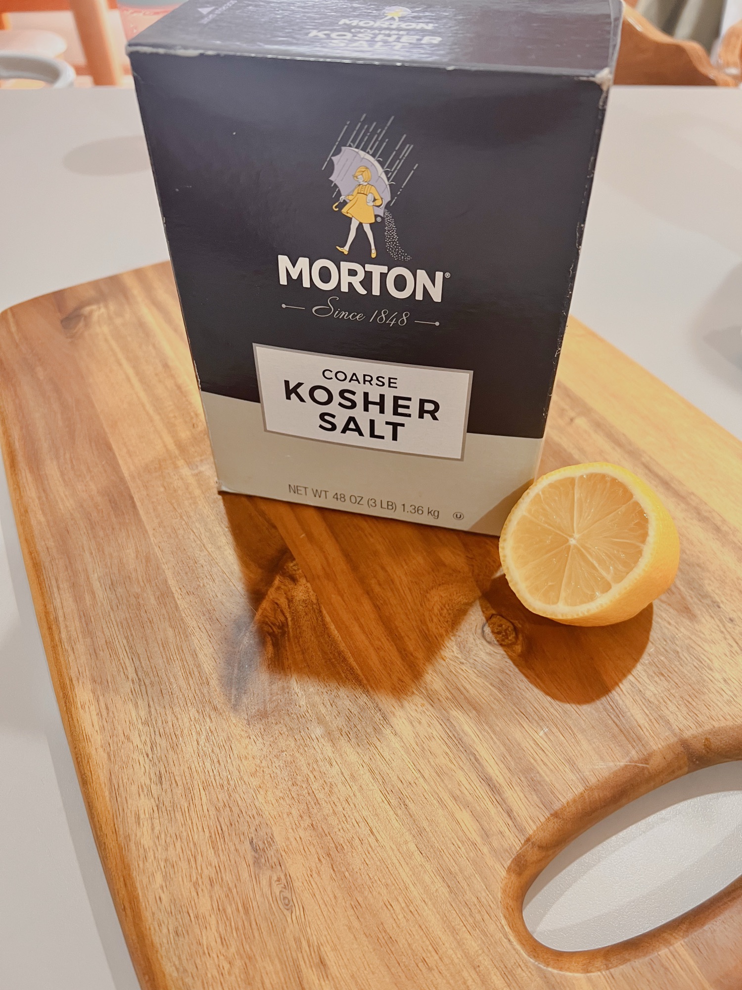 How to Clean and Care for Your Wooden Cutting Board