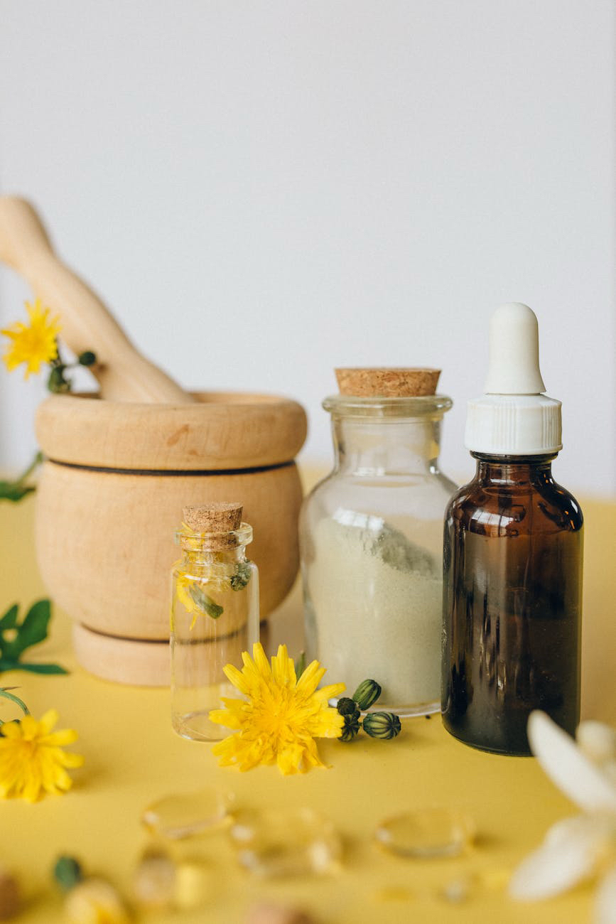 Tinctures vs. Teas vs. Capsules – What’s the Difference?